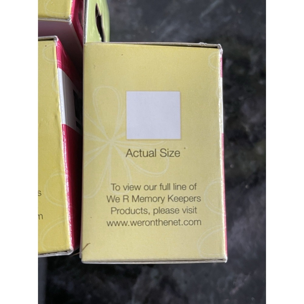 We R Memory Keepers Pink Tab Dispenser & 3 Boxes Of Refills-Adhesive Squares NIB - Picture 9 of 11